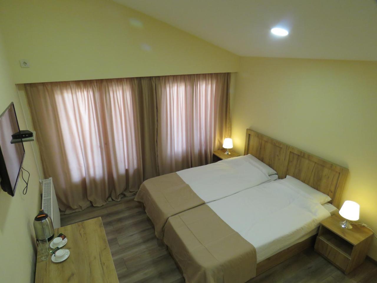 Diamond Georgia Hotel Тбілісі Екстер'єр фото